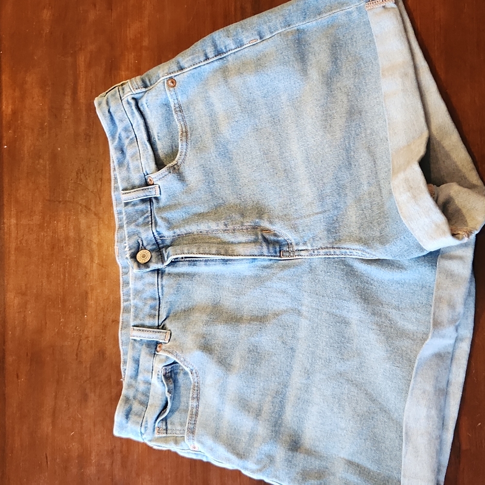 American eagle jean curvy mom shorts size 14 stretch